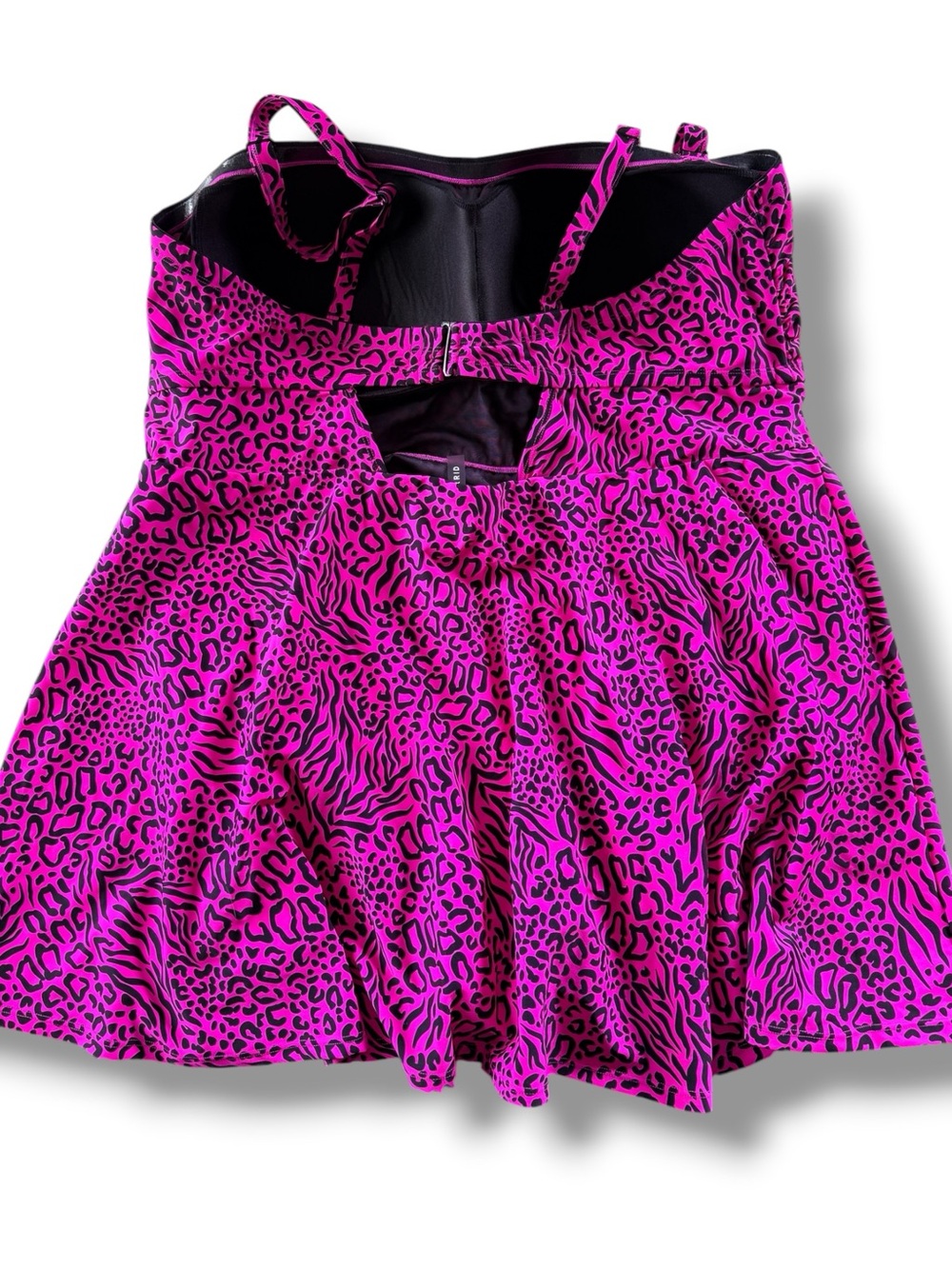 Torrid Wireless Bandeau Swim Dress Size 4X in Wild Leopard Pink Glo - Picture 5 of 8